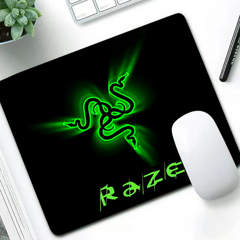 Gaming Accessories Keyboards - ホットレイザーファッション小型マウスパッドゲームアクセサリー Gabinete PC ゲーマーコンピュータデスクマットラップトップ Varmilo キーボードオフィスマウスパッド